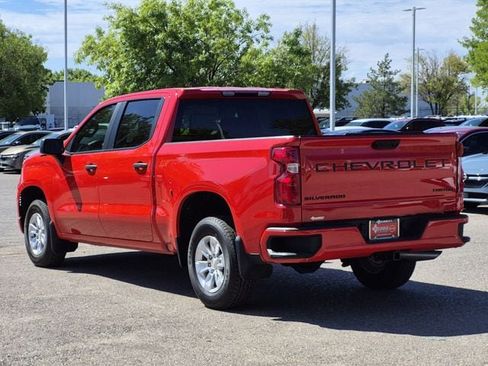 Used 2025 Chevrolet Silverado 1500 Custom w/ LPO, Dark Essentials Package RWD image 4