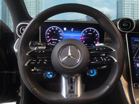 Used 2024 Mercedes-Benz GLC 43 AMG 4MATIC image 3