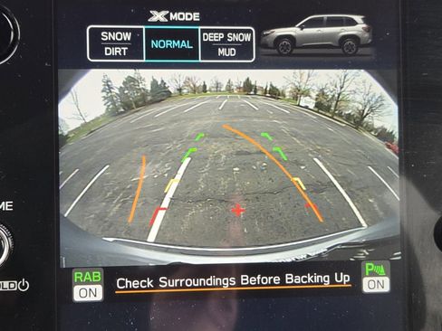 Used 2025 Subaru Forester Limited w/ Popular Package #2 image 10