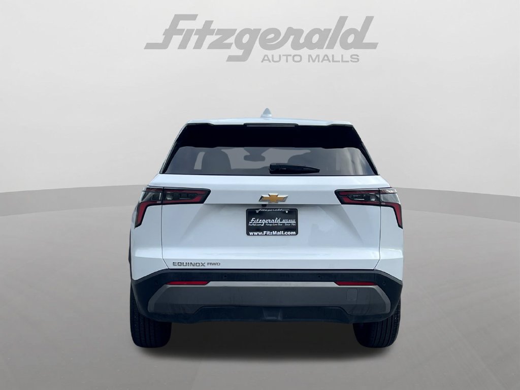 Used 2026 Chevrolet Equinox LT AWD/4WD image 7