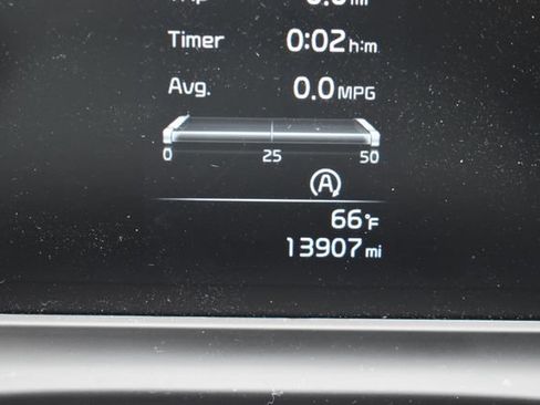 Certified 2024 Kia Seltos LX AWD/4WD image 16