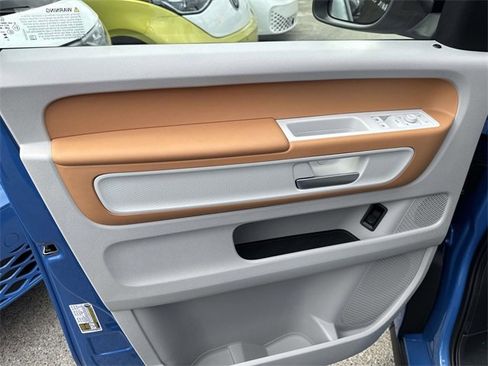 New 2025 Volkswagen ID. Buzz 1st Edition image 20