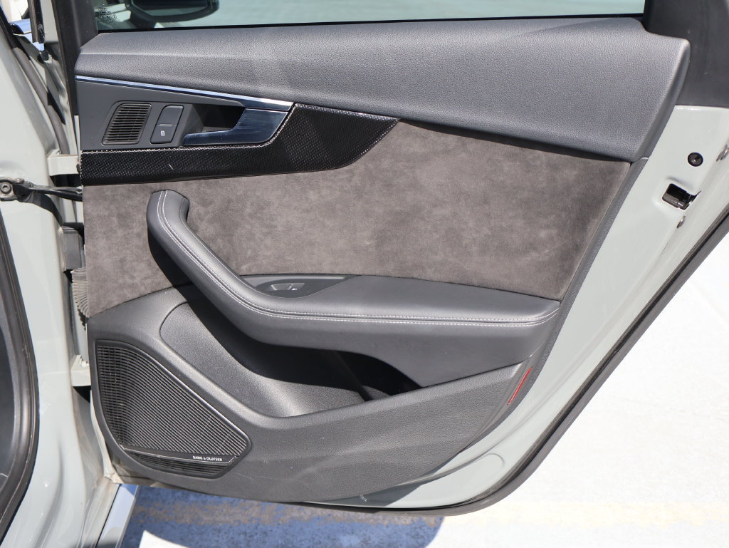 Used 2019 Audi S4 Premium Plus w/ Premium Plus Package AWD/4WD image 15
