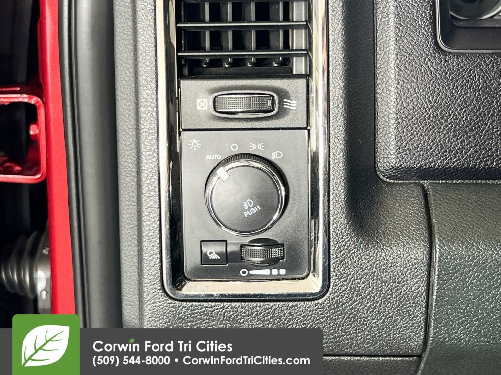 Used 2015 RAM 1500 Sport AWD/4WD image 18