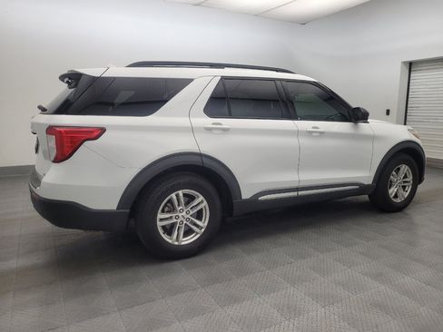 Used 2020 Ford Explorer XLT RWD image 10