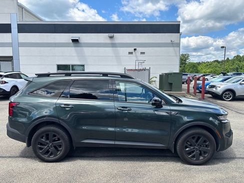 Certified 2023 Kia Sorento S w/ Panoramic Sunroof Package AWD/4WD image 8