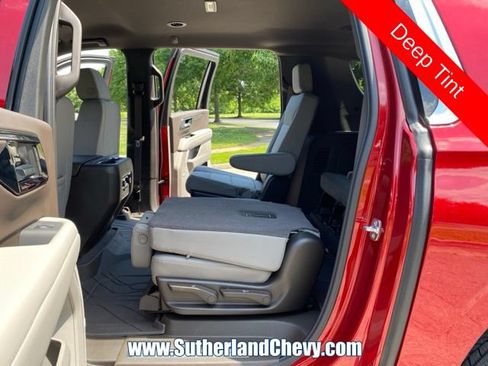 New 2026 Chevrolet Suburban LT w/ Comfort Package AWD/4WD image 43