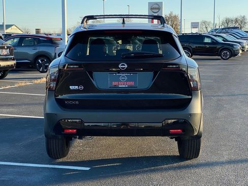 New 2026 Nissan Kicks SV w/ SV Premium Package image 5