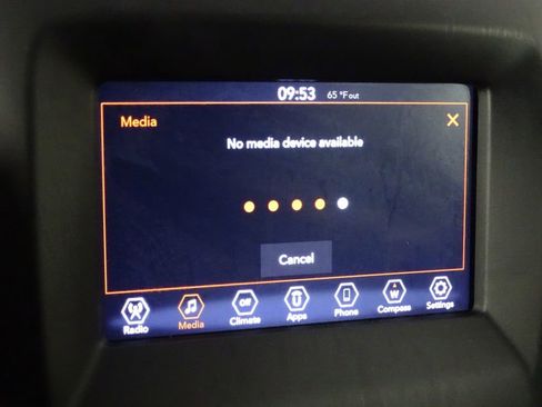 Used 2020 Jeep Compass Latitude image 32