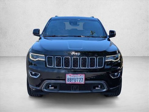 Used 2018 Jeep Grand Cherokee Limited AWD/4WD image 2