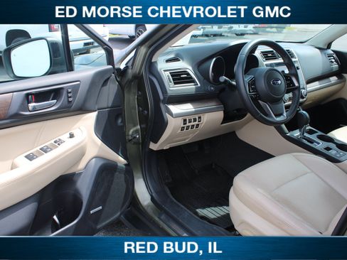 Used 2019 Subaru Outback 3.6R Limited AWD/4WD image 6