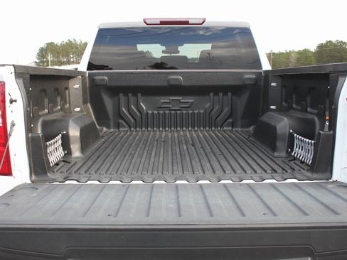 Used 2022 Chevrolet Silverado 1500 Custom image 19