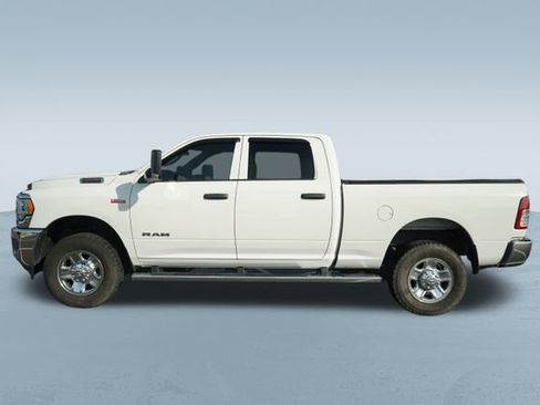Used 2019 RAM 2500 Tradesman w/ Chrome Appearance Group image 4