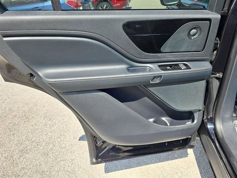 New 2025 Lincoln Aviator 2WD w/ Equipment Group 101A image 12