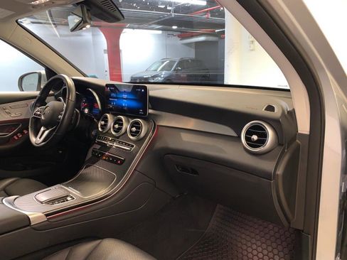 Used 2021 Mercedes-Benz GLC 300 4MATIC w/ Premium Package image 67