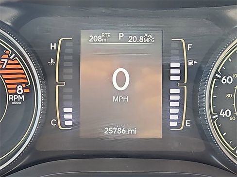 Used 2021 Jeep Cherokee Latitude Lux w/ Sun & Sound Group image 18