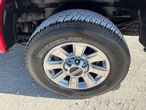 Used 2020 Ford F250 Platinum w/ FX4 Off-Road Package AWD/4WD image 20