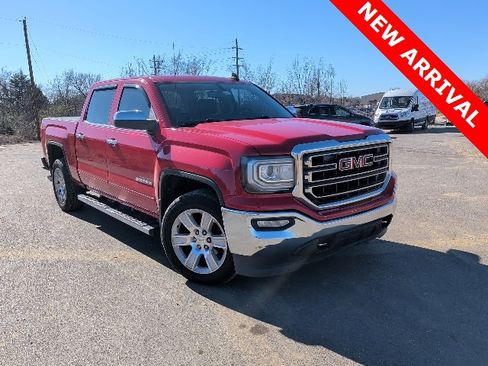 Used 2016 GMC Sierra 1500 SLE w/ SLE Value Package image 1