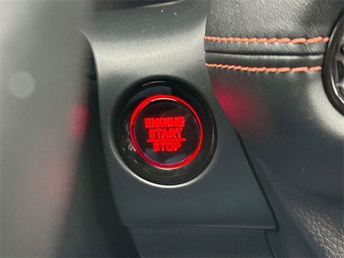 Used 2025 Honda HR-V Sport image 33