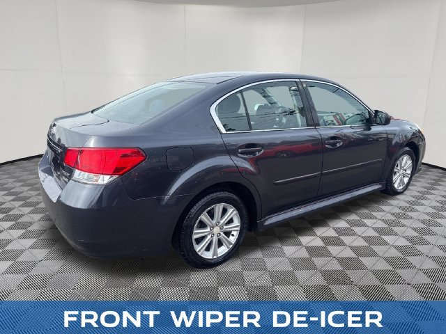 Used 2011 Subaru Legacy 2.5i Premium AWD/4WD image 6
