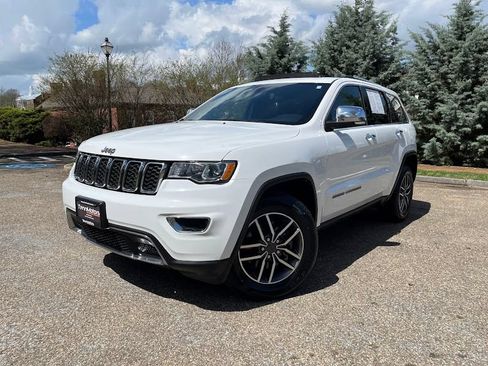 Used 2021 Jeep Grand Cherokee Limited w/ Luxury Group II AWD/4WD image 56