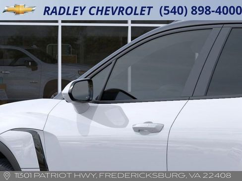 New 2026 Chevrolet Blazer EV LT image 12