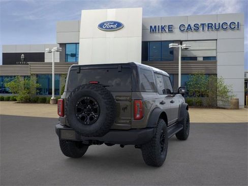 New 2025 Ford Bronco Outer Banks w/ Sasquatch Package image 8