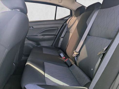 Used 2023 Nissan Versa SV image 13