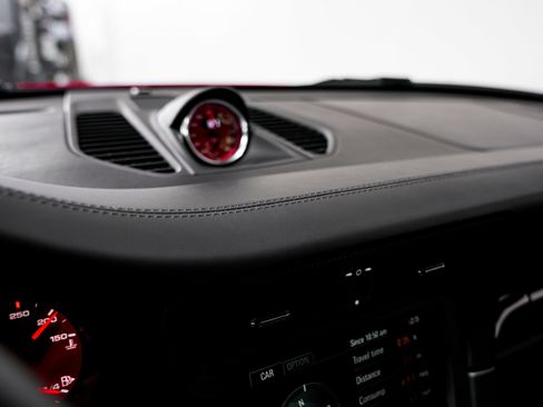 Used 2013 Porsche 911 Carrera S image 15