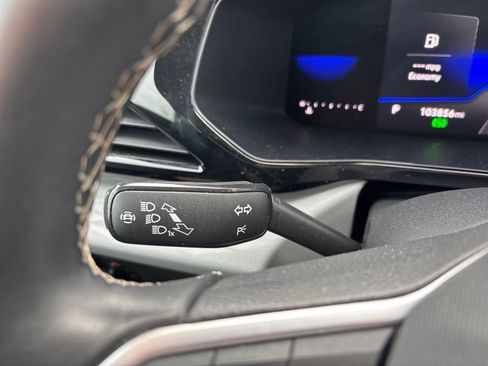 Used 2022 Volkswagen Taos S w/ IQ Drive S Package image 22