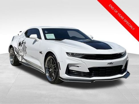 Used 2020 Chevrolet Camaro SS image 1