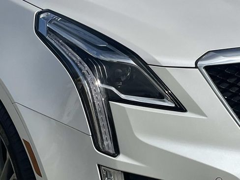 Certified 2023 Cadillac XT5 Sportv w/ Technology Package AWD/4WD image 9