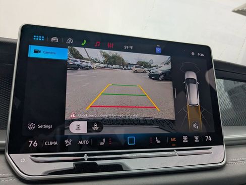 New 2026 Volkswagen Tiguan SE R-Line FWD image 27