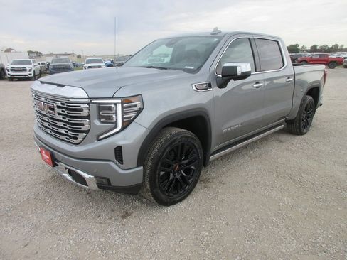 New 2026 GMC Sierra 1500 Denali image 11