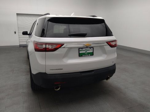 Used 2019 Chevrolet Traverse LT FWD image 6