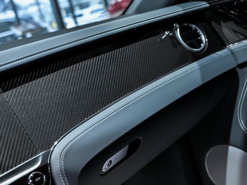 Used 2024 Bentley Continental GT image 46