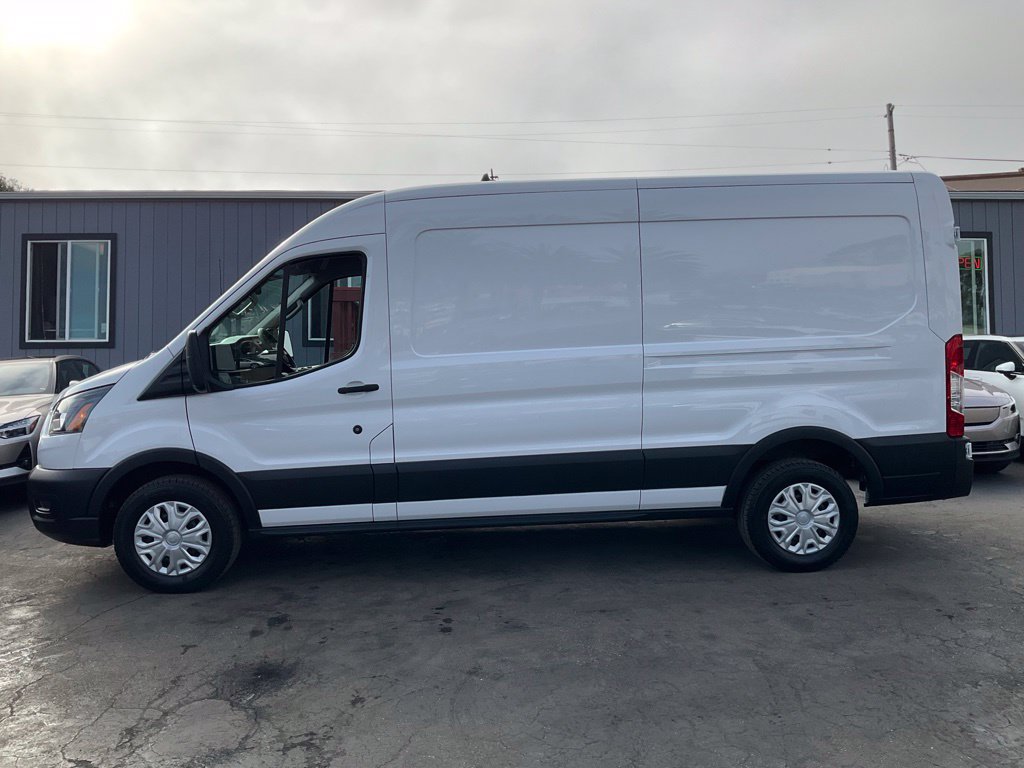 Used 2023 Ford E-Transit Medium Roof RWD image 6