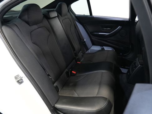 Used 2017 BMW M3 image 40