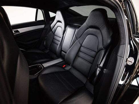 Certified 2023 Porsche Panamera GTS AWD/4WD image 24