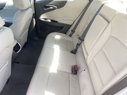 Used 2024 Chevrolet Malibu LT FWD image 14