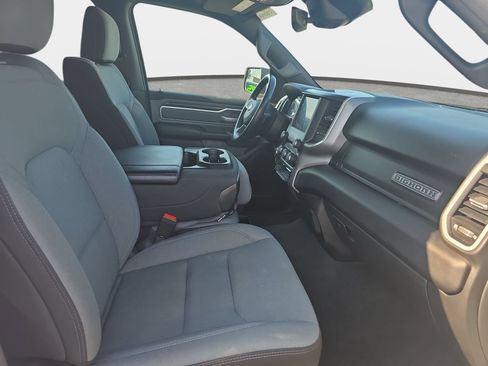 Used 2022 RAM 1500 Big Horn AWD/4WD image 10