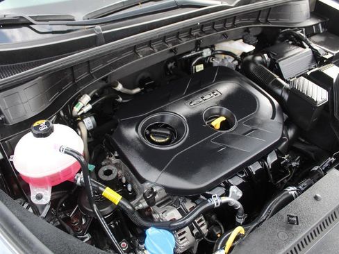 Used 2021 Hyundai Tucson SE FWD image 22