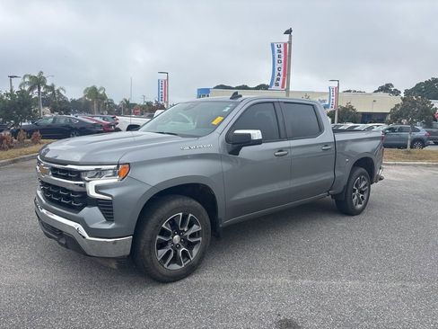 Used 2023 Chevrolet Silverado 1500 LT w/ Protection Package image 3