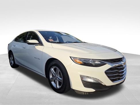 Used 2022 Chevrolet Malibu LT FWD image 8