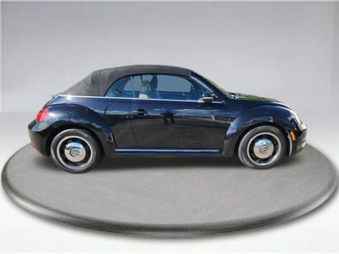 Used 2015 Volkswagen Beetle 1.8T image 5
