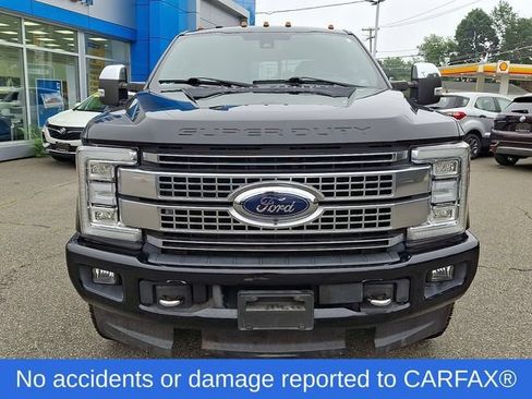 Used 2017 Ford F350 Platinum w/ Platinum Ultimate Package AWD/4WD image 2