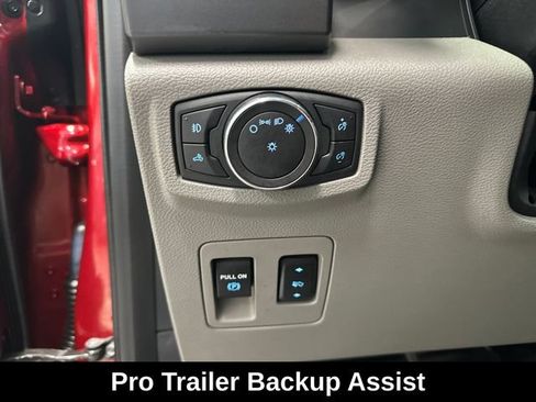 Used 2018 Ford F150 XLT w/ Equipment Group 302A Luxury AWD/4WD image 23