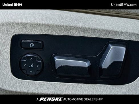 Used 2021 BMW X5 sDrive40i w/ Premium Package RWD image 11