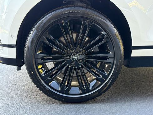 New 2026 Land Rover Range Rover Velar Dynamic SE AWD/4WD image 12