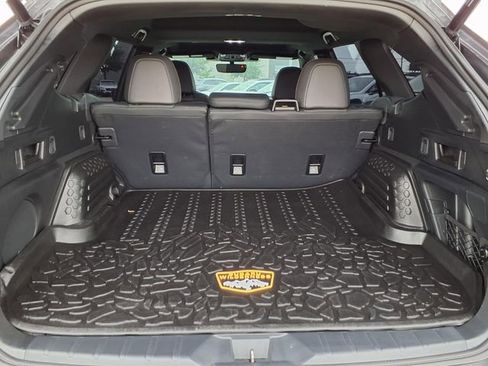 Certified 2024 Subaru Outback Wilderness AWD/4WD image 9